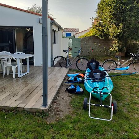 Maison Ti Havre Avec Jardin Prive Dans Village De Pecheurs A Brem Sur Mer ! Εξωτερικό φωτογραφία