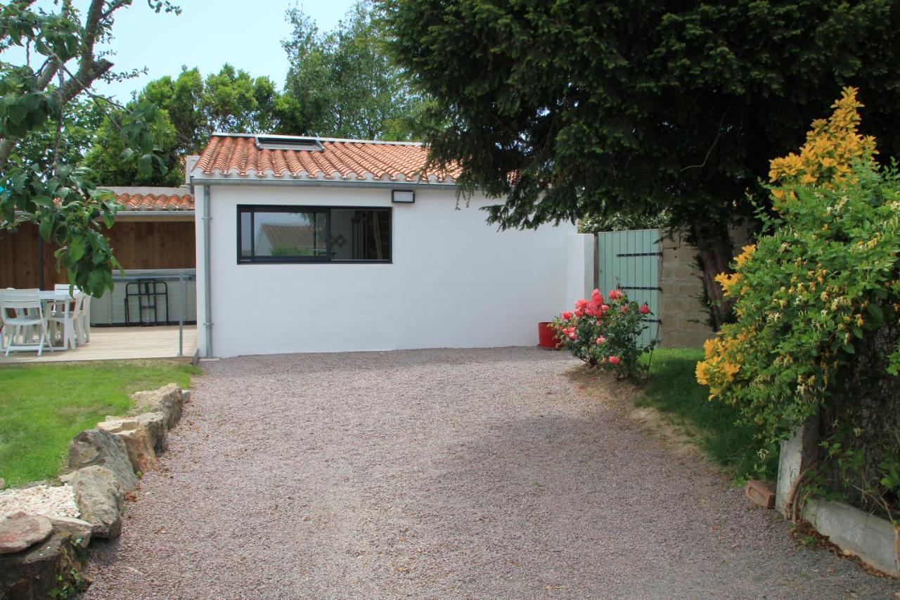 Maison Ti Havre Avec Jardin Prive Dans Village De Pecheurs A Brem Sur Mer ! Εξωτερικό φωτογραφία